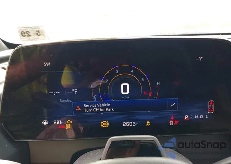 2024 Chevrolet Traverse Awd Rs z USA, uszkodzony, nr VIN 1GNEVLKS3RJ142073